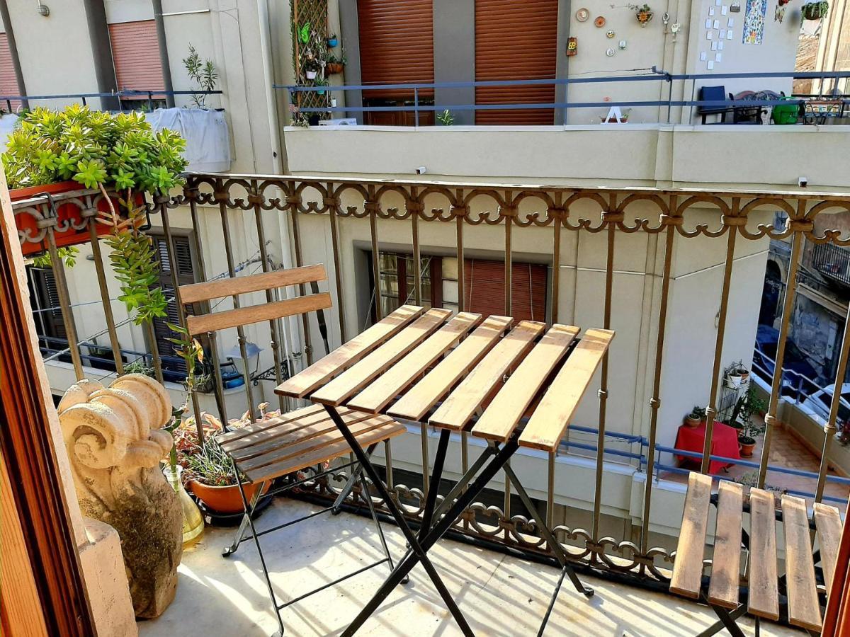 Bellini Apartment Catania Bagian luar foto