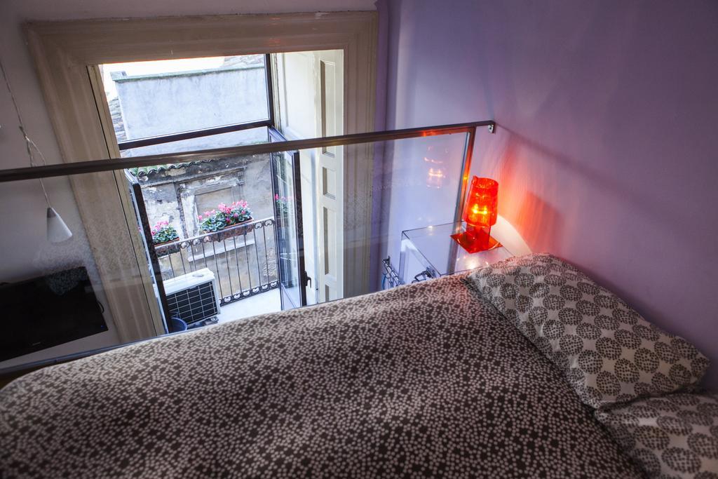 Bellini Apartment Catania Bagian luar foto